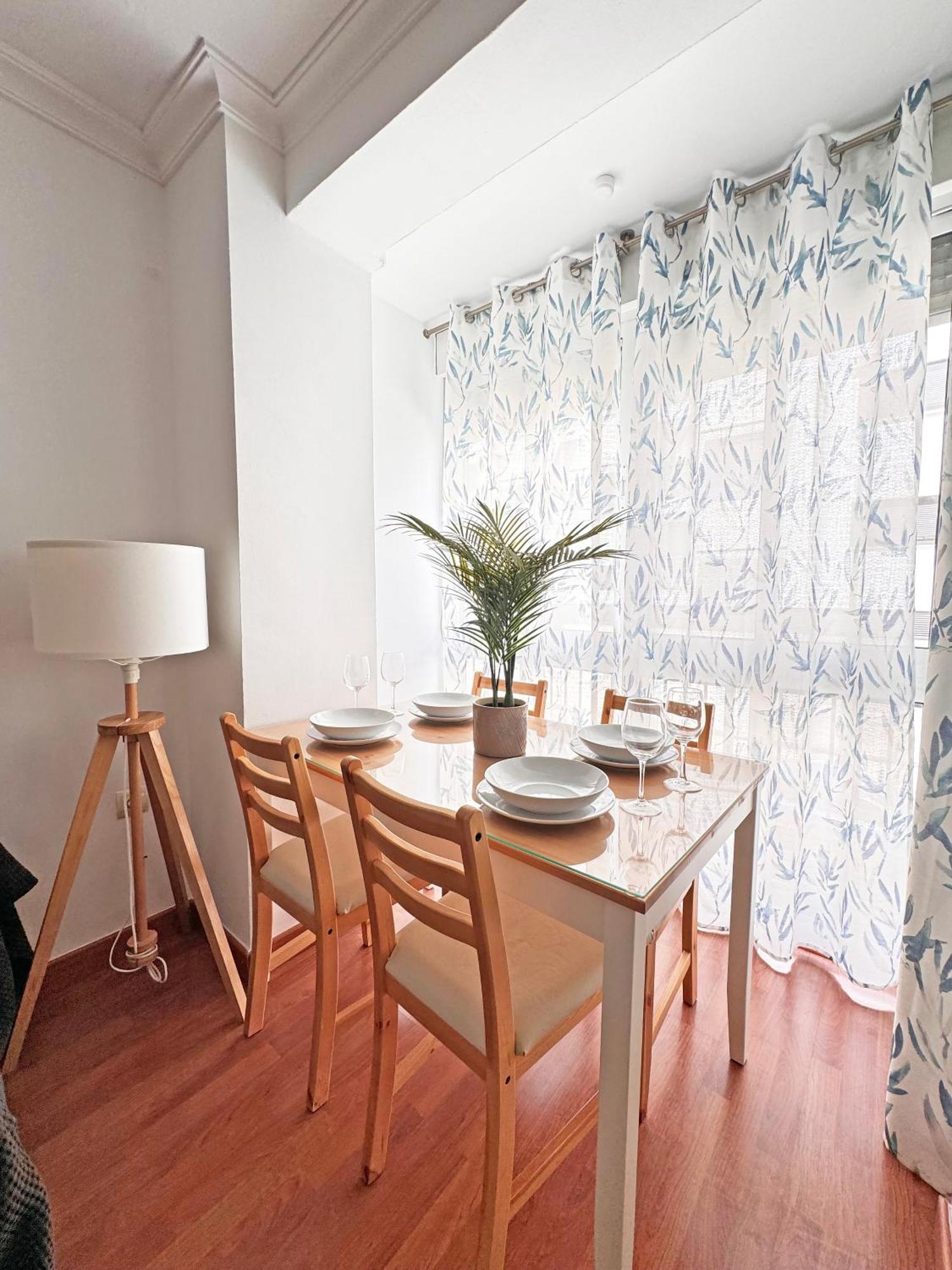 Triana Luxury Numancia Apartment Seville Ngoại thất bức ảnh